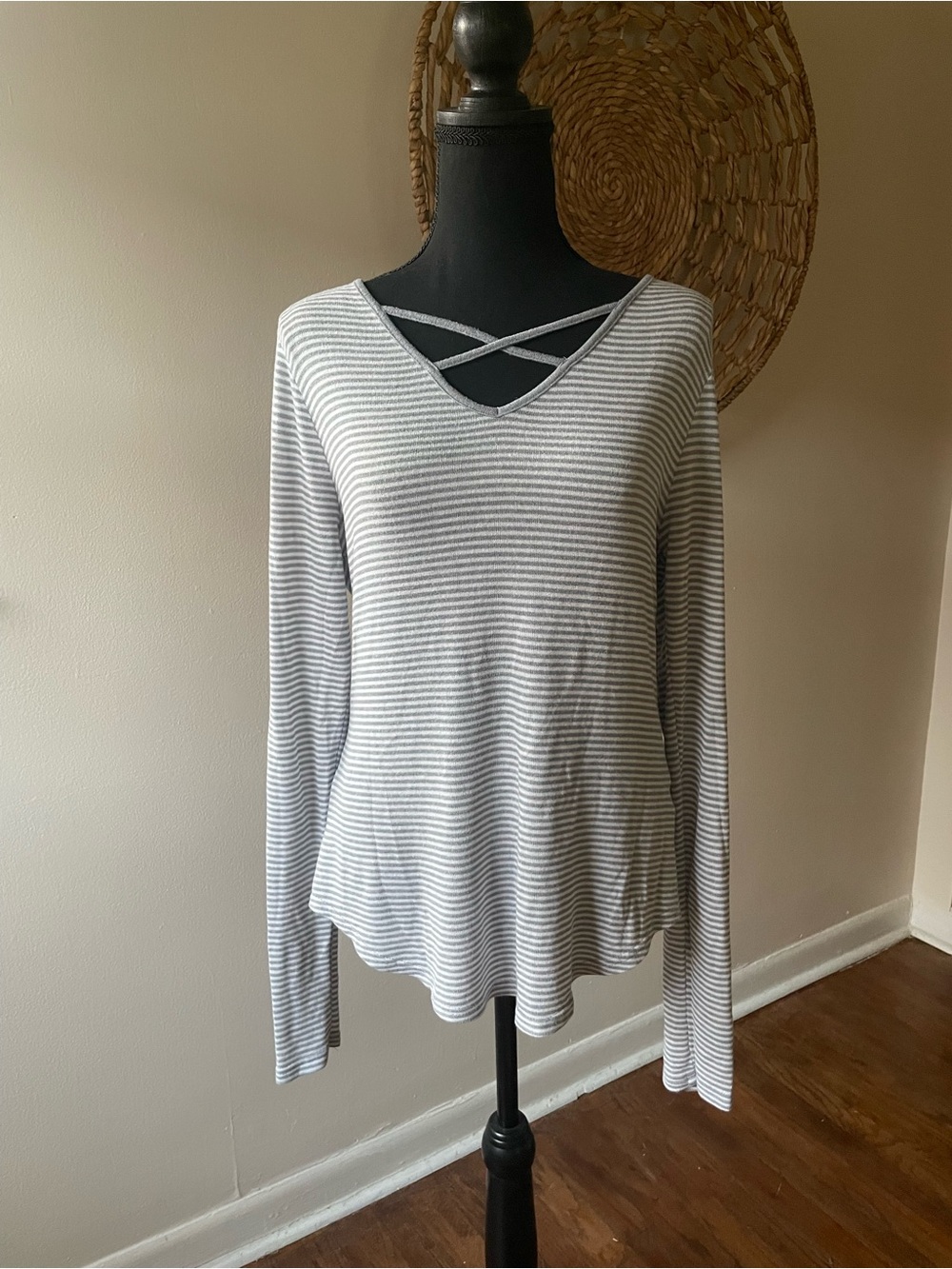 SO Light Gray & White Striped Crisscross V-Neck Long Sleeve Top
